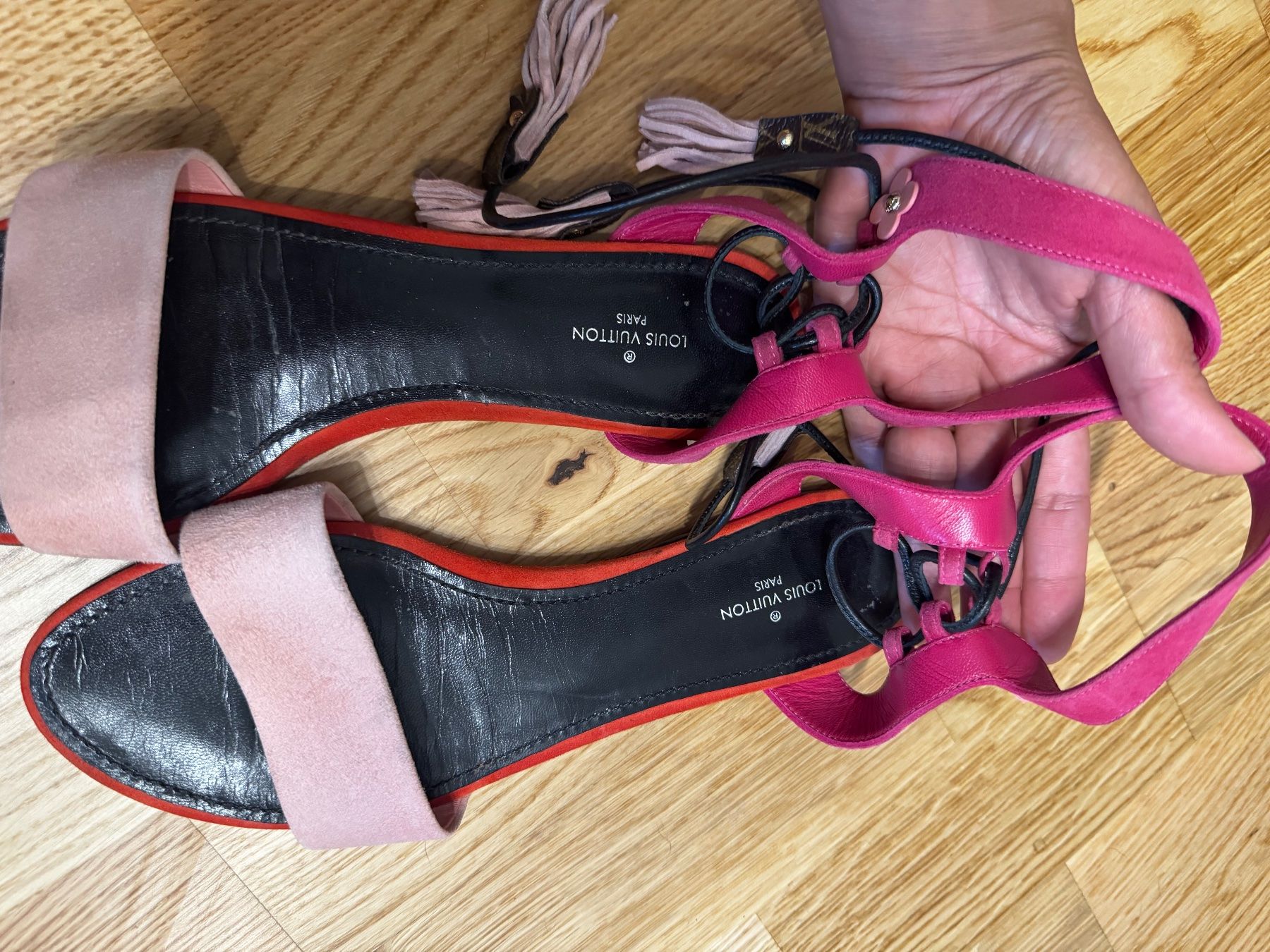 Louis Vuitton Scarpe da donna: S0001-Sandals von Louis Vuitton – Usato da Belp venduto da Aim333 3