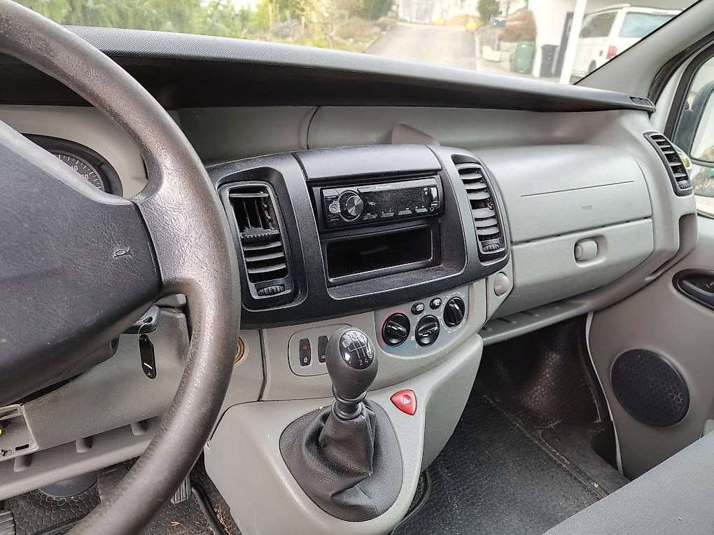 Veicoli da campeggio: Camper Van Opel Vivaro – Usato da Lostorf venduto da val_l9vy 4