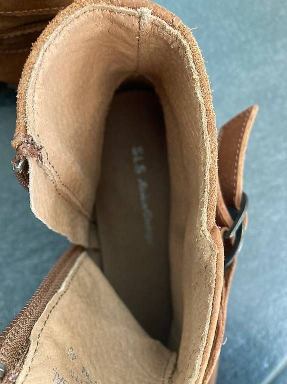 Scarpe da donna: Wildleder Stiefeletten  – Usato da Niederbüren venduto da Rothlinger 3