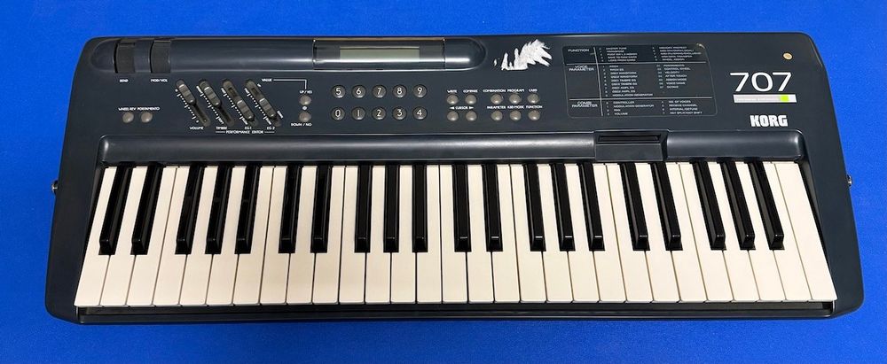 Korg 707 FM Synthesizer (Gebraucht) in Basel für CHF 130 – mit ...