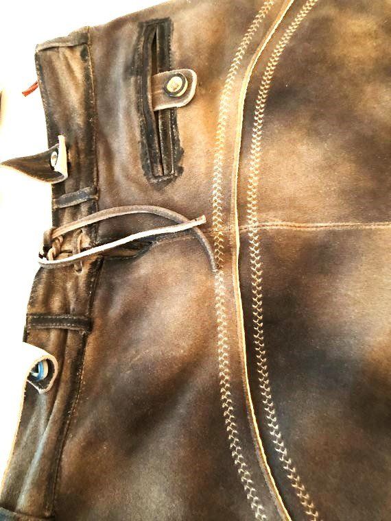 Costumes: Lederhose – D'occasion à Gelterkinden par hebuergin 2