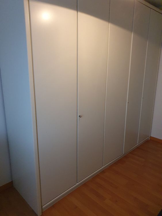 5türiger Kleiderschrank hülsta Kaufen auf Ricardo