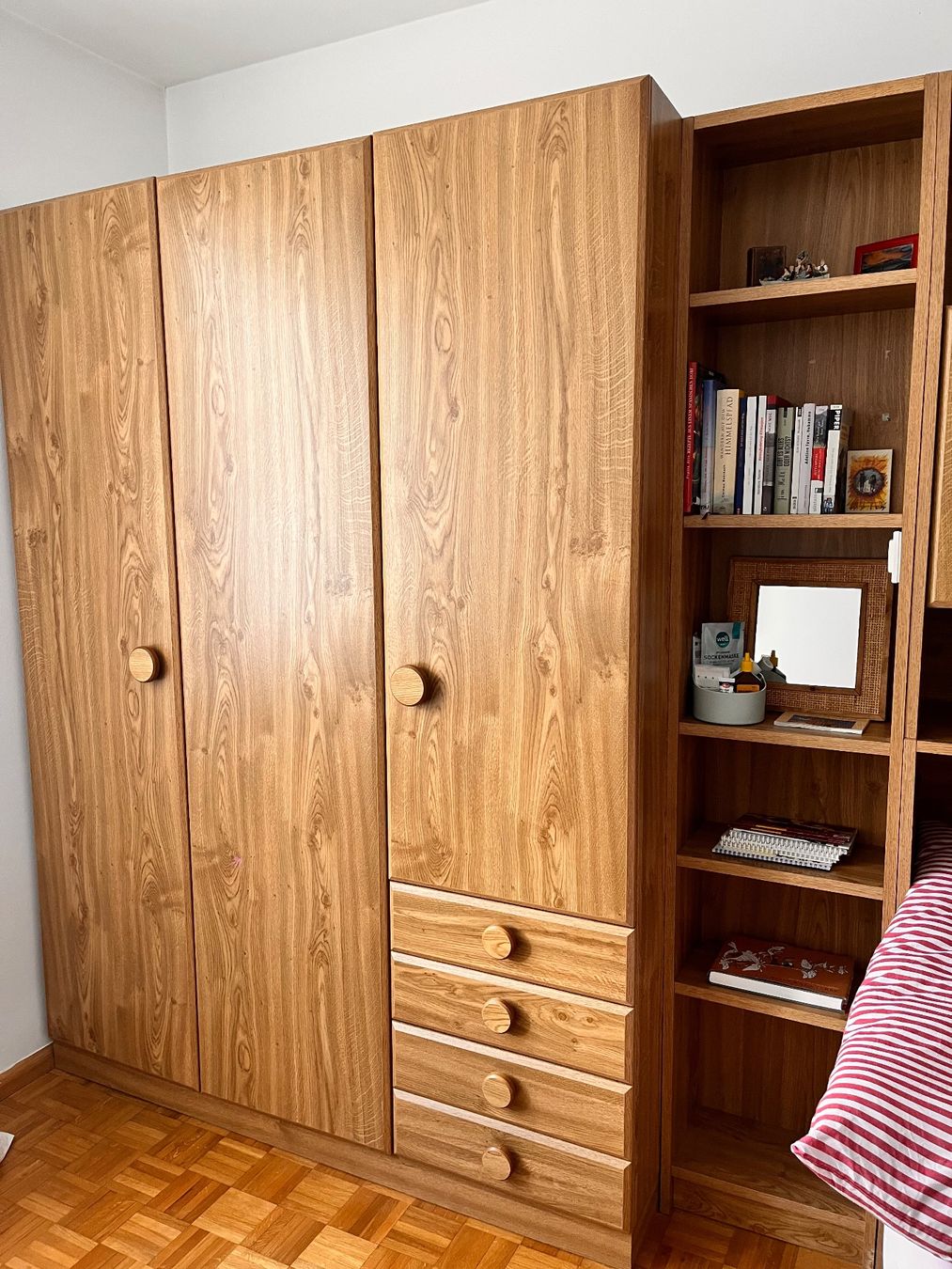 Letti: Chambre complète en bois clair, lit escamotable. Démonté – Usato da Plan-les-Ouates venduto da babsbonplan 7