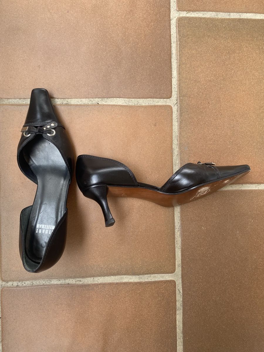 Stuart Weitzman Chaussures femmes: Stuart Weitzman Pumps schwarz Leder Grösse 39  – Neuf (Voir description) à Embrach par bea_8424 1