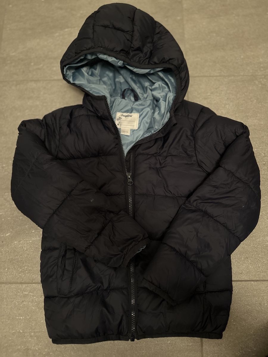 Giacche & Cappotti: Leichte Jacke 122/128 – Nuovo (secondo la descrizione) da Pfungen venduto da nik_9wv9