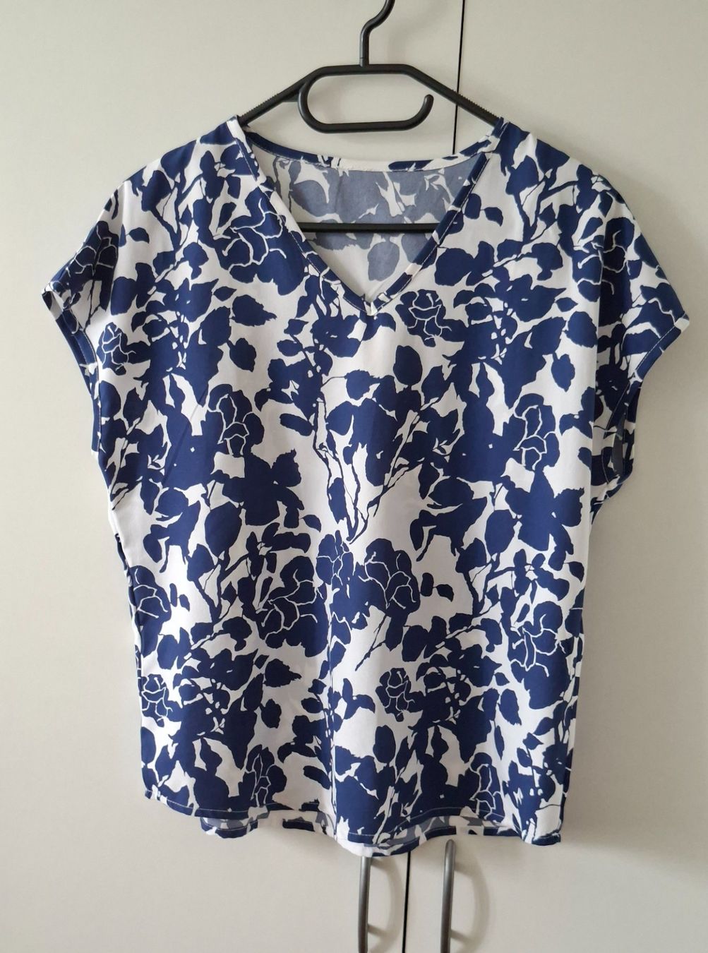 Top: Feines Shirt -Top gr L Neuwertig – Nuovo (secondo la descrizione) da Reinach AG venduto da nicki024 2