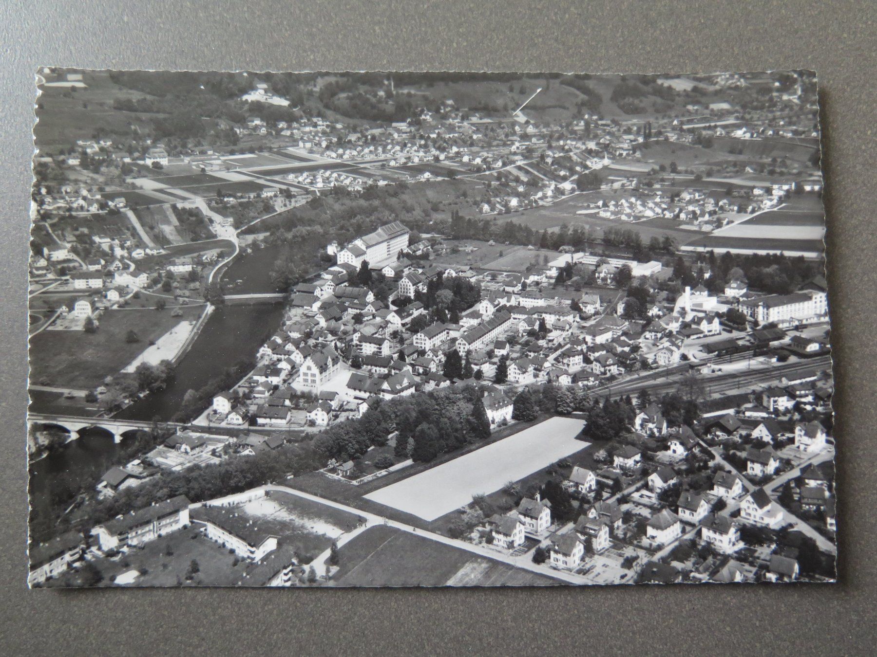 Cartoline postali: TURGI - FLUGAUFNAHME – Usato da Wittenbach venduto da lipasal