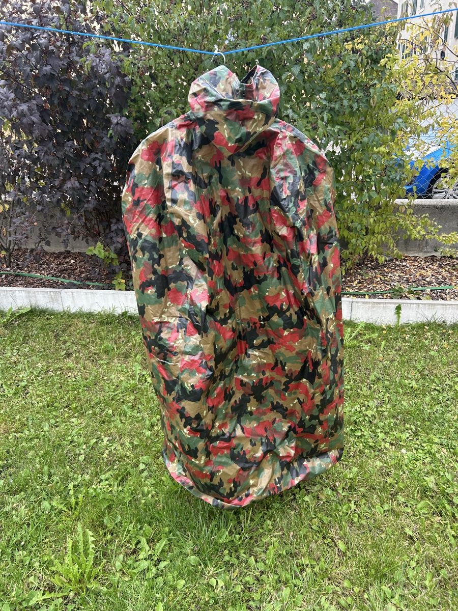 Giacche: 1990 Swiss army Parka  – Usato da La Sagne NE venduto da Matlasape 1