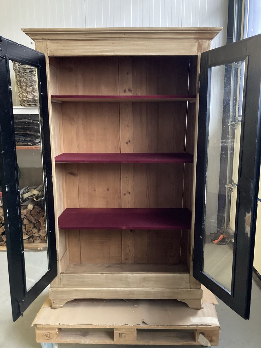 Armadi: Holz Schrank – Usato da Roggwil BE venduto da Maui2000 2