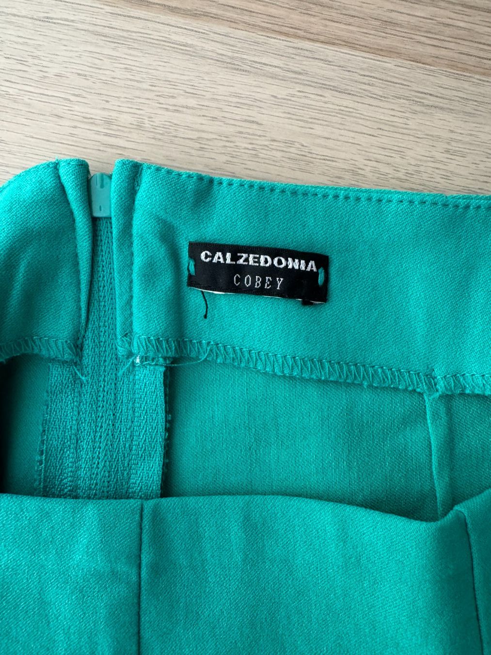 Calzedonia Pantaloni: Short taille haute - Calzedonia Cobey - Turquoise – Usato da Genève venduto da Reveur 2