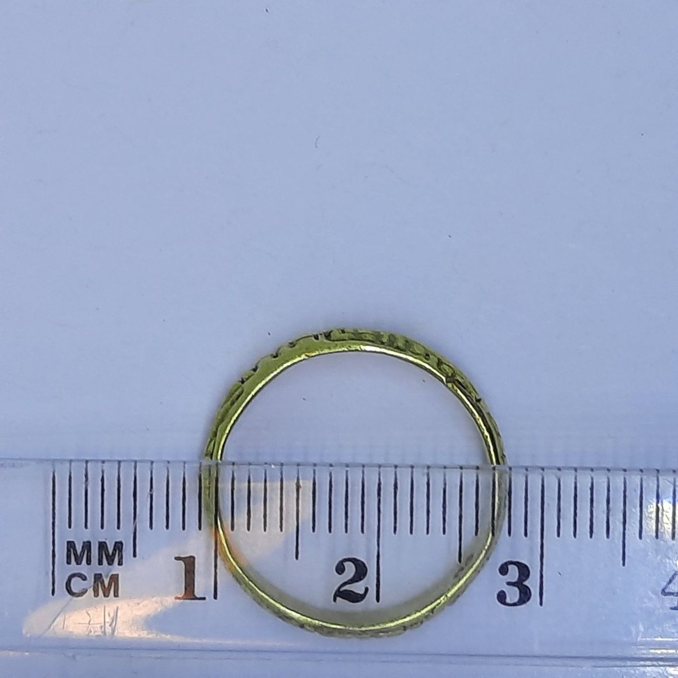 Ringe: Harmonischer Ring mit besonderem Design – Gebraucht aus Unterägeri von Altgoldschmuck 7