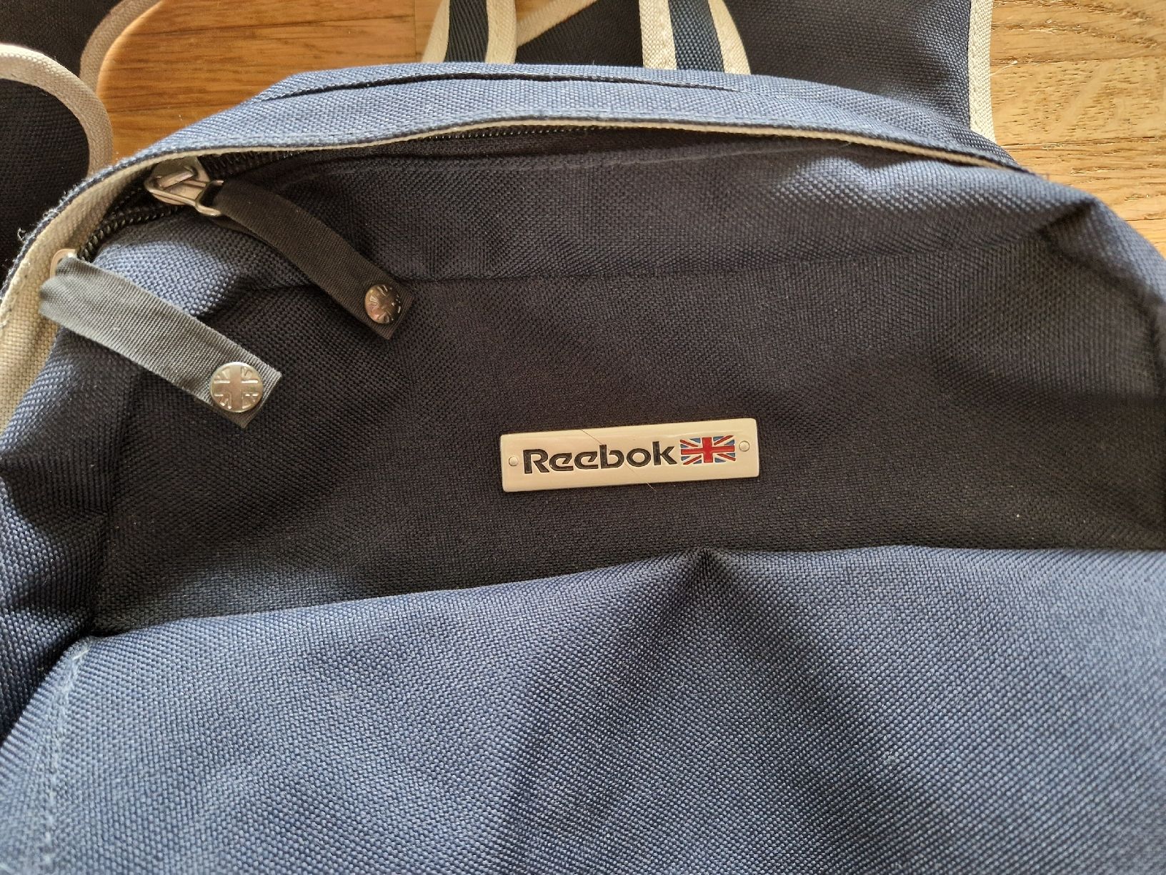 Reebok Borse da donna: Reebok Sling Bag, Dunkelblau – Usato da Kloten venduto da somsing 1