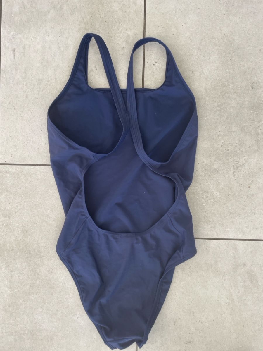 Adidas Costumi da bagno & Bikini: Adidas Badekleid 38 S – Usato da Baar venduto da Vili7 1
