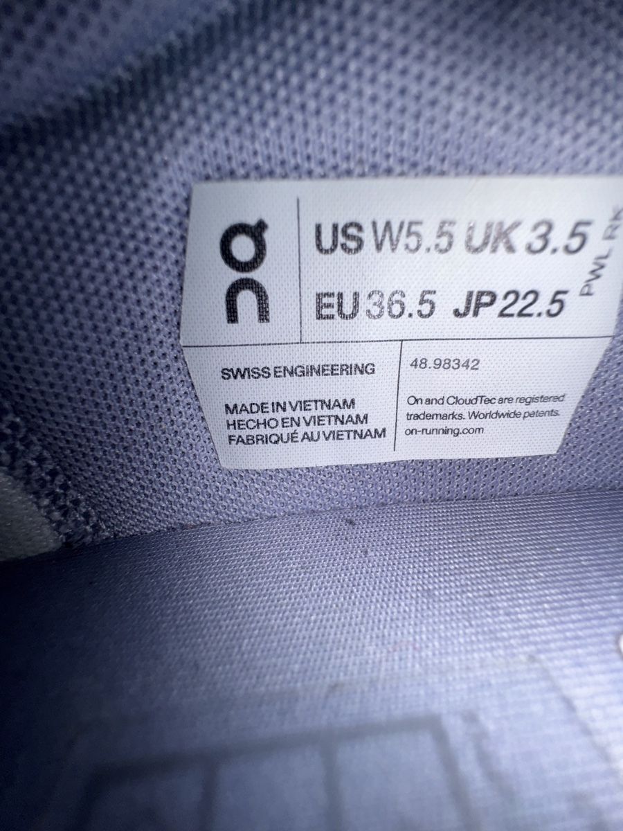 Scarpe per ragazze: On Roger Federer Schuhe, Sneaker Gr. 36.5 – Nuovo (secondo la descrizione) da Bazenheid venduto da Croupier 5