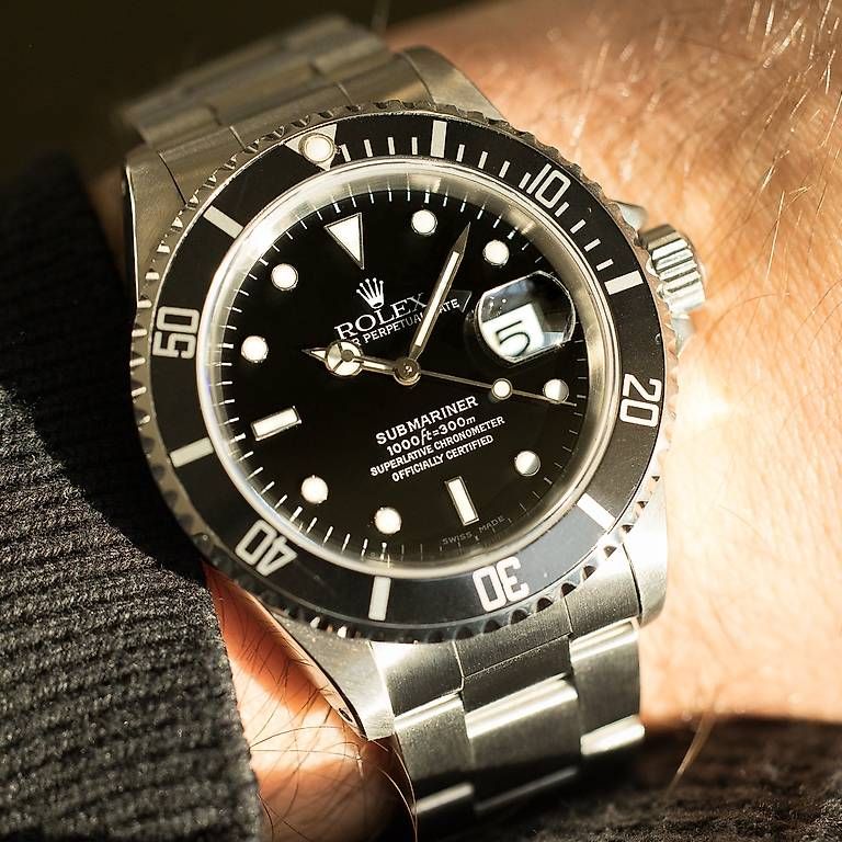 Orologi: Rolex Submariner, ref. 16610, vendue en 2000 – Usato da Lausanne venduto da inf_dft9 1