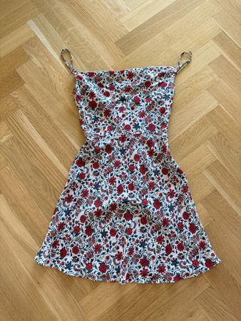 Realisation dress size XS
