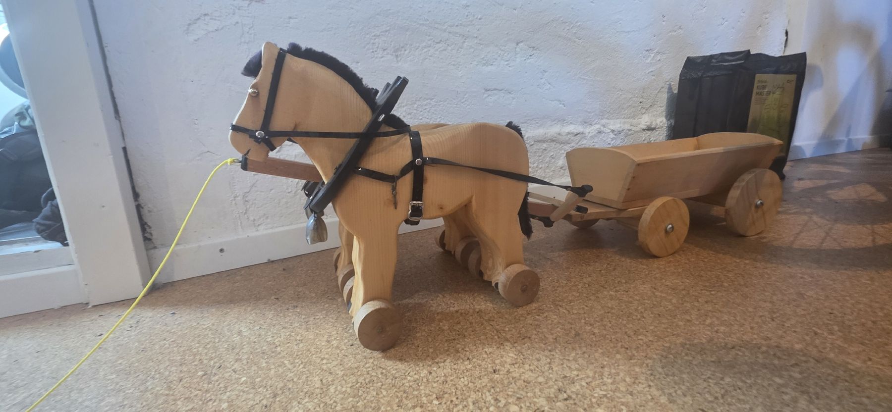 Spielzeuge: Holz Pferde mit Wagen – Gebraucht aus Giswil von Alexandra_Guler 2