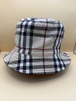 Burberry bob Nova Check réversible