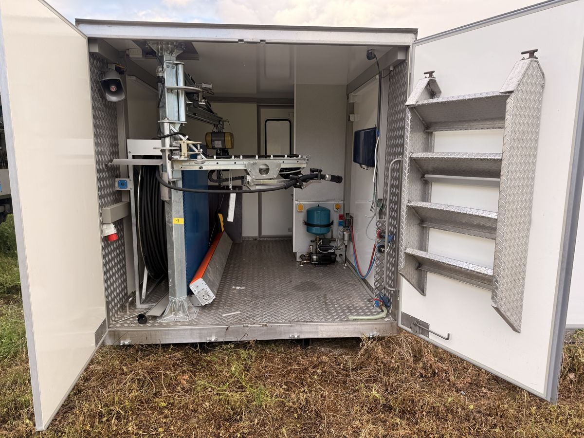 Contenitori edile: Container, Camper-Wohnmobil, Traktor, Anhänger, Umbau – Usato da Dottikon venduto da Foedu