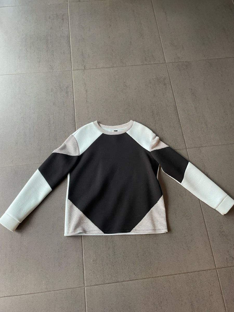 Topshop Top: Topshop Pull manches longues bicolore – Usato da Cressier NE venduto da leiestla