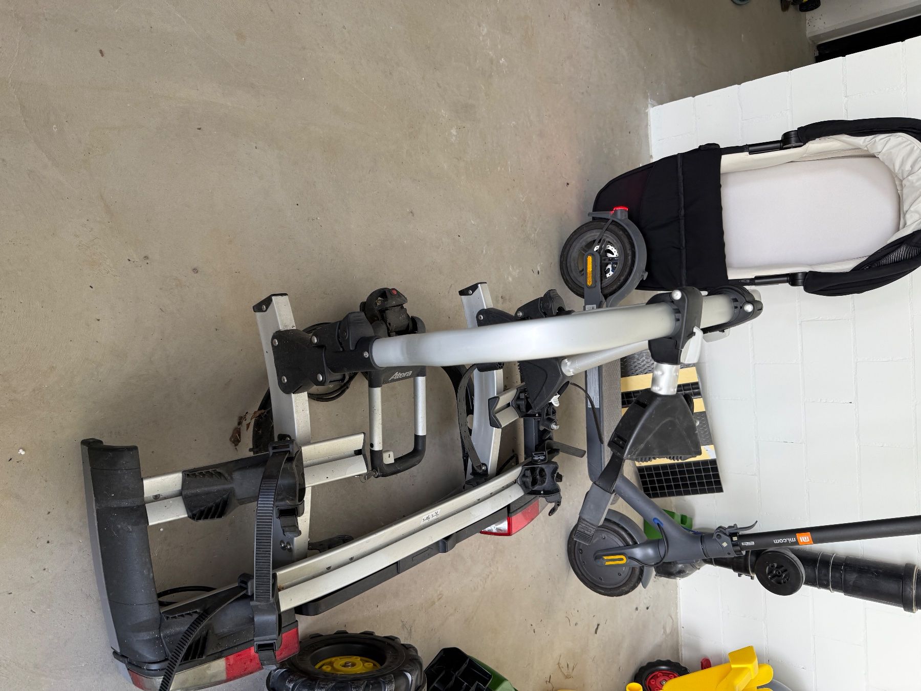 Tesla Accessori per altri veicoli: Tesla Fahrradträger – Usato da Kaltbrunn venduto da Hegglin1987 4