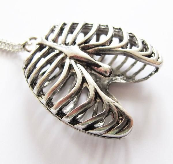 Sonstiger Schmuck: Gothic Halskette Rib Cage Rippen Torso – Neu (gemäss Beschreibung) aus Schwanden GL von UHRKNALL 2