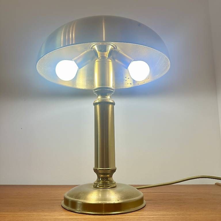 Lampade: Mid Century Messing Lampe – Usato da basel venduto da futureforyesterday 1