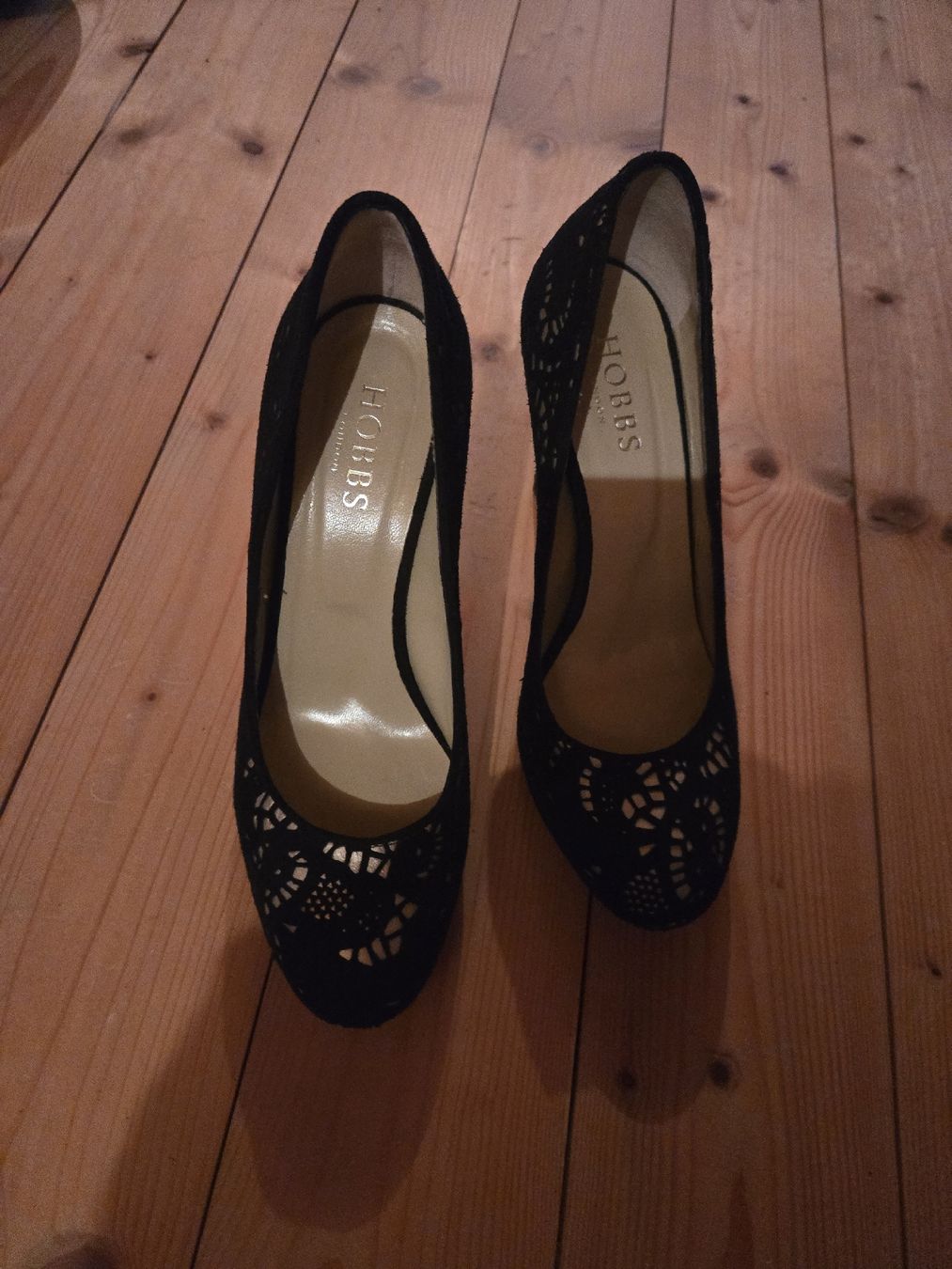 Hobbs Scarpe da donna: Schöne Hobbs Pumps – Usato da Adliswil venduto da ani_l7ql