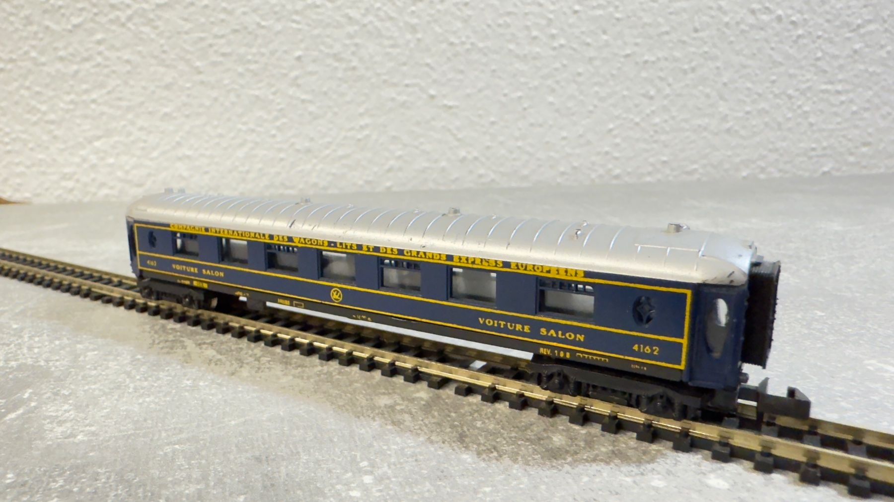 Lima Modellini di ferrovie: Lima Pullmann Express Voiture Salon Spur N – Usato da Schlieren venduto da rat_lq6b 7