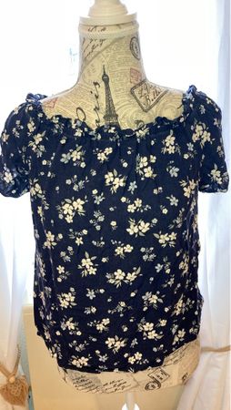  ab 1.-Sommerblusen-Top mit Blumen, Gr.34🌸