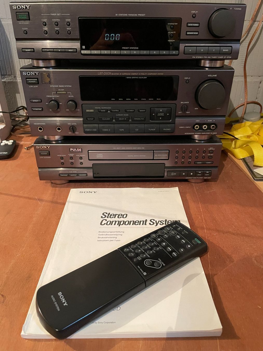 Sony Audio- & Mediensysteme: SONY LBT-D609 – Gebraucht aus St. Gallen von Highfly 1