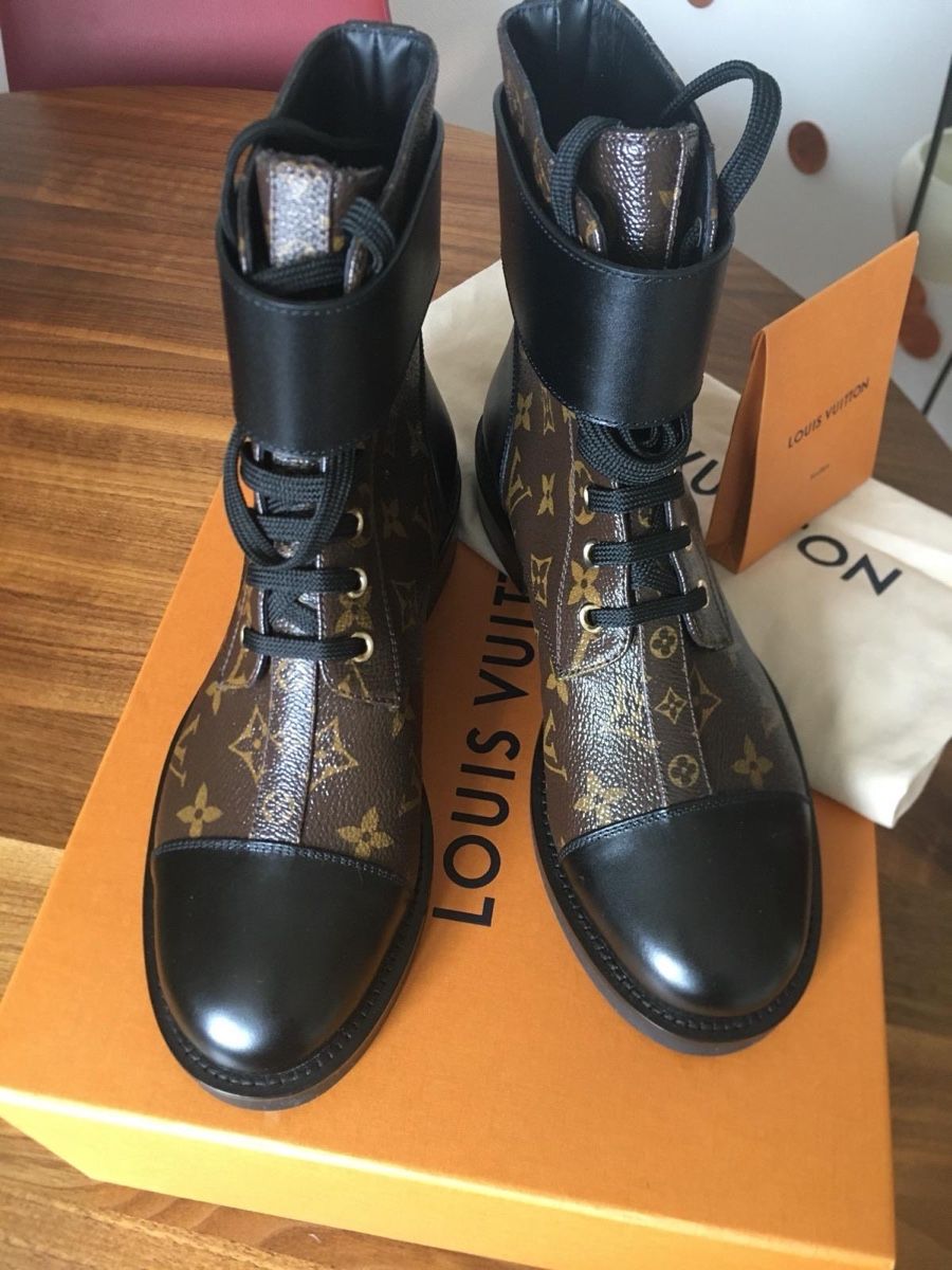 Louis Vuitton Scarpe da donna: Louis Vuitton Wonderland Flat Ranger – Nuovo e nell'imballaggio originale da St.Gallen venduto da Design04 1