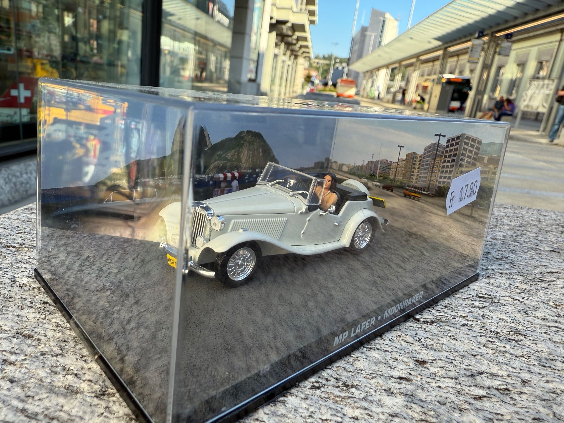 Modellbausätze & Standmodelle: Deagostini 1:43 007 James Bond MP Lafer – Gebraucht aus Chiasso von Carrara-Modellismo 1