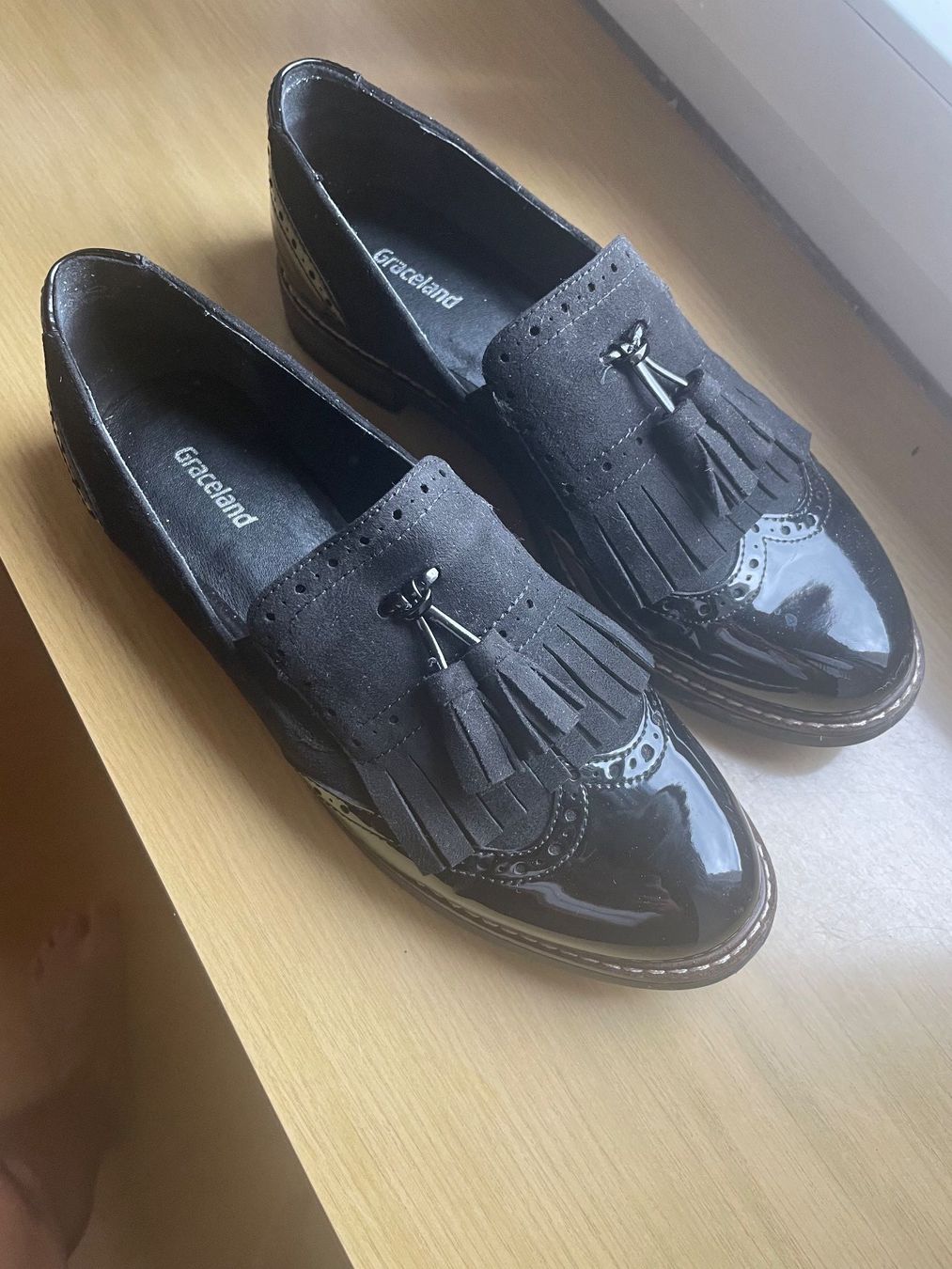 Scarpe da donna: Mokas – Usato da Zurich venduto da zuz_f89x