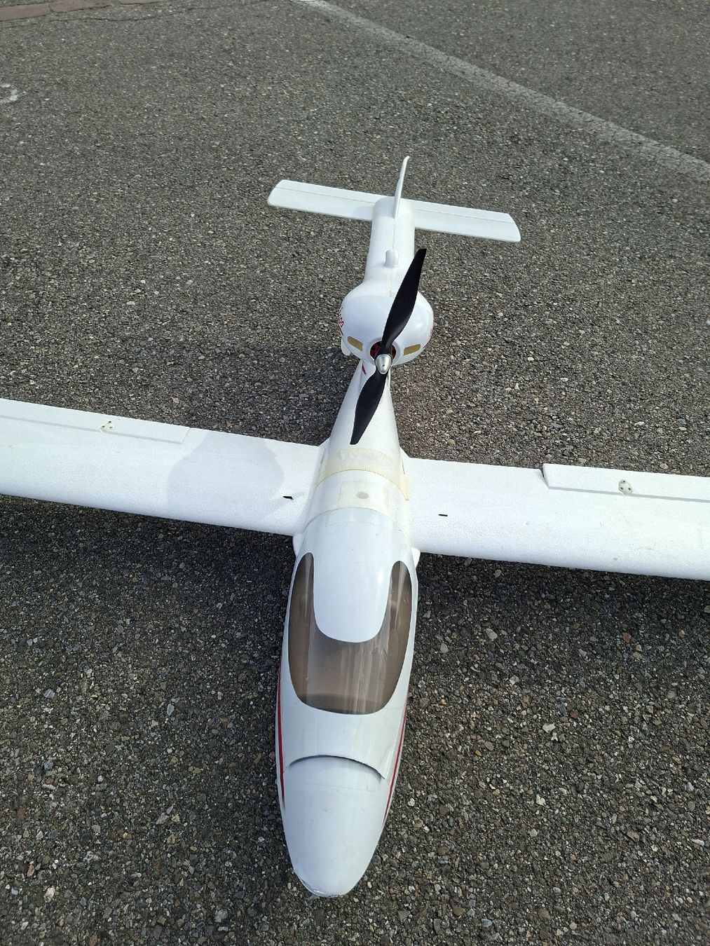 Modellismo RC: RC Flugzeug Hype Seawind 3000 – Usato da Kallern venduto da Slobsen 3