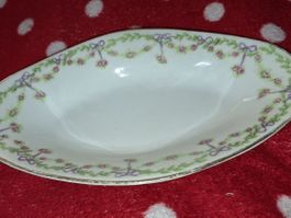 BUTTER SCHALE MIT ROSEN MOTIV