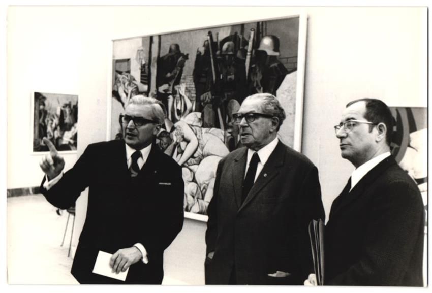 Fotografie & Manifesti: Fotografie Maler, Grafiker Willi Sitte m – Usato da Berlin venduto da bartko-reher
