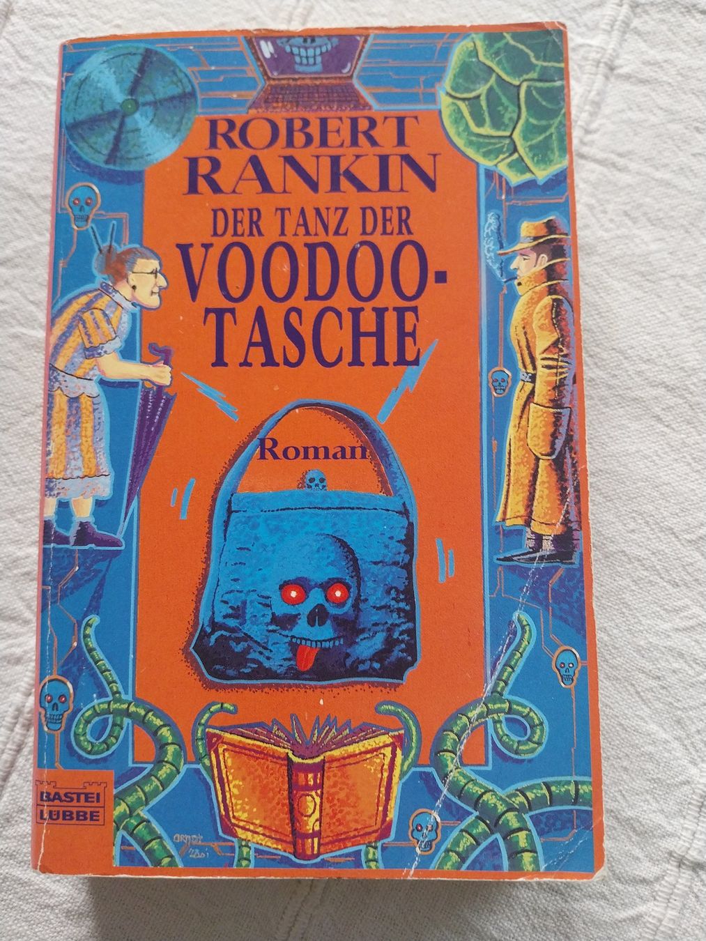 Libri: Der Tanz der Voodoo- Tasche. - Softcover – Usato da Schwaderloch venduto da bademeister79