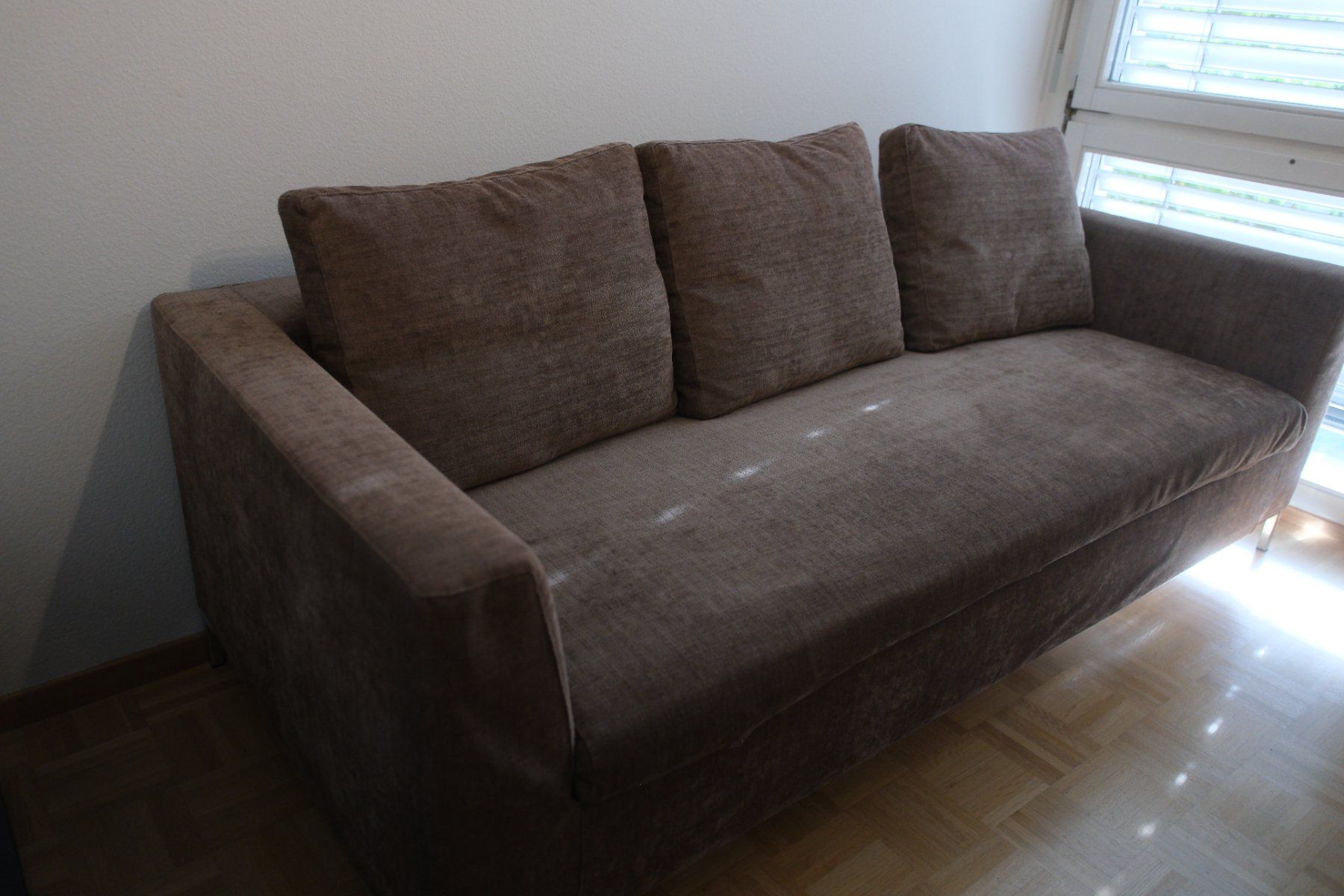 Sofas: Designer Schlafsofa / Bettsofa mit grossem Hocker – Neu (gemäss Beschreibung) aus Weinfelden von PoJeje 3