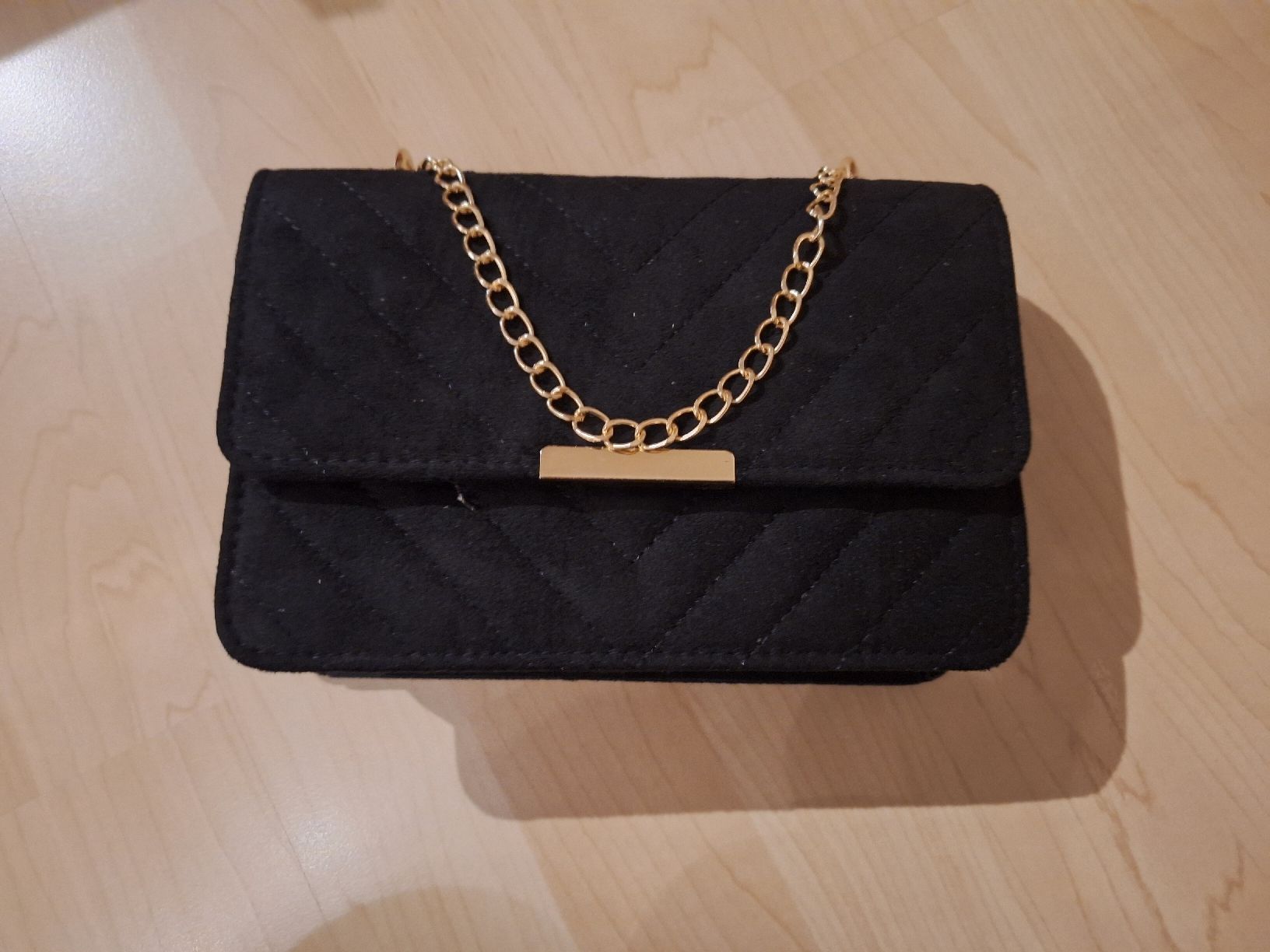 Taschen für Damen: Handtasche Schwarz – Neu (gemäss Beschreibung) aus Wanzwil von chlinih93