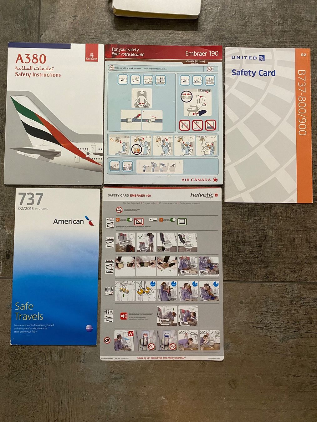 Libri: Aviatik Flugzeug Safetycards Buch – Nuovo (secondo la descrizione) da Möhlin venduto da Devilspunchbowl 3