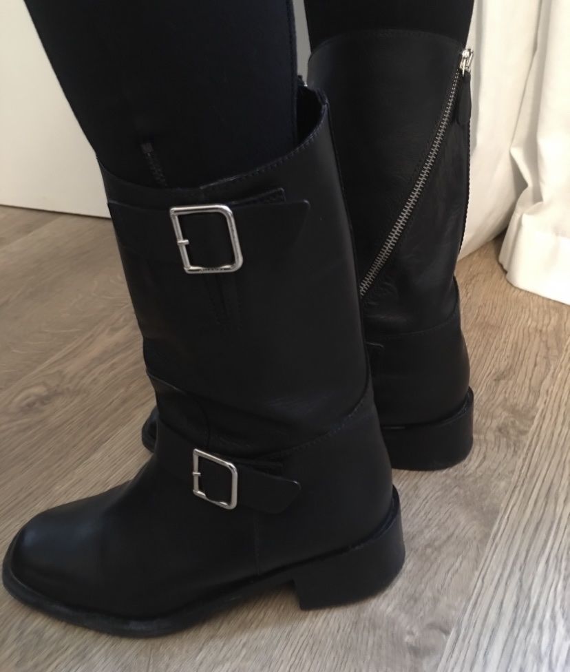 Chanel Scarpe da donna: Stivali biker Chanel tg.39 – Usato da Mendrisio venduto da SGR85 1