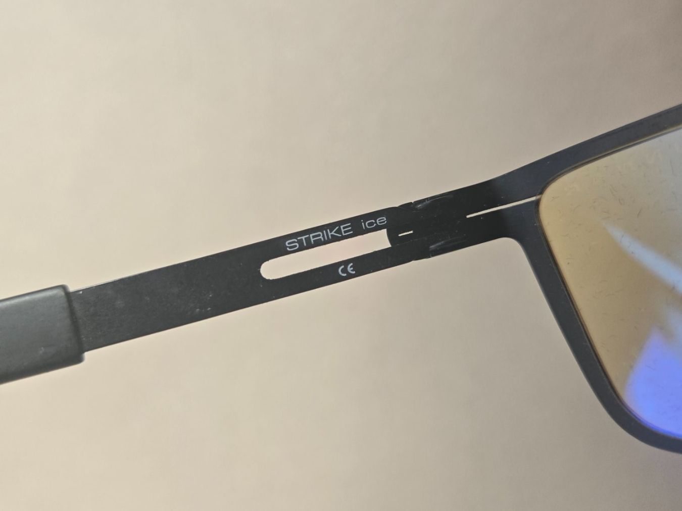Brillen & Gläser: Gaming Brille Gunnar STRIKE Ice Blaulichtfilter PC/Gaming – Gebraucht aus Hunzenschwil von Fluz 5