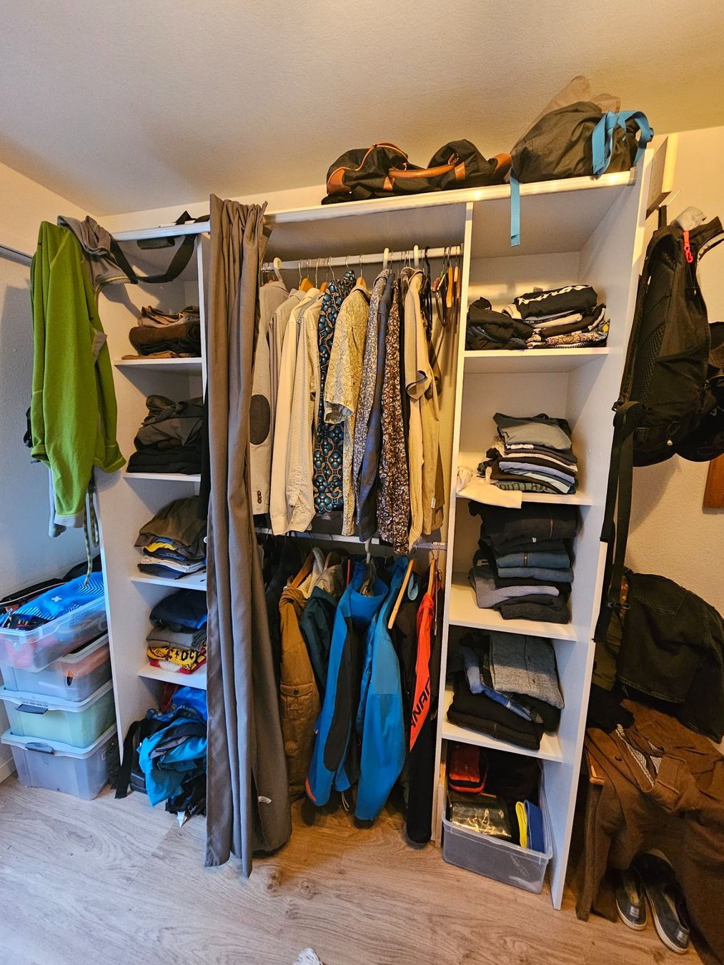 Armadi: Kleiderschrank weiss – Usato da Schwyz venduto da niggi05 1