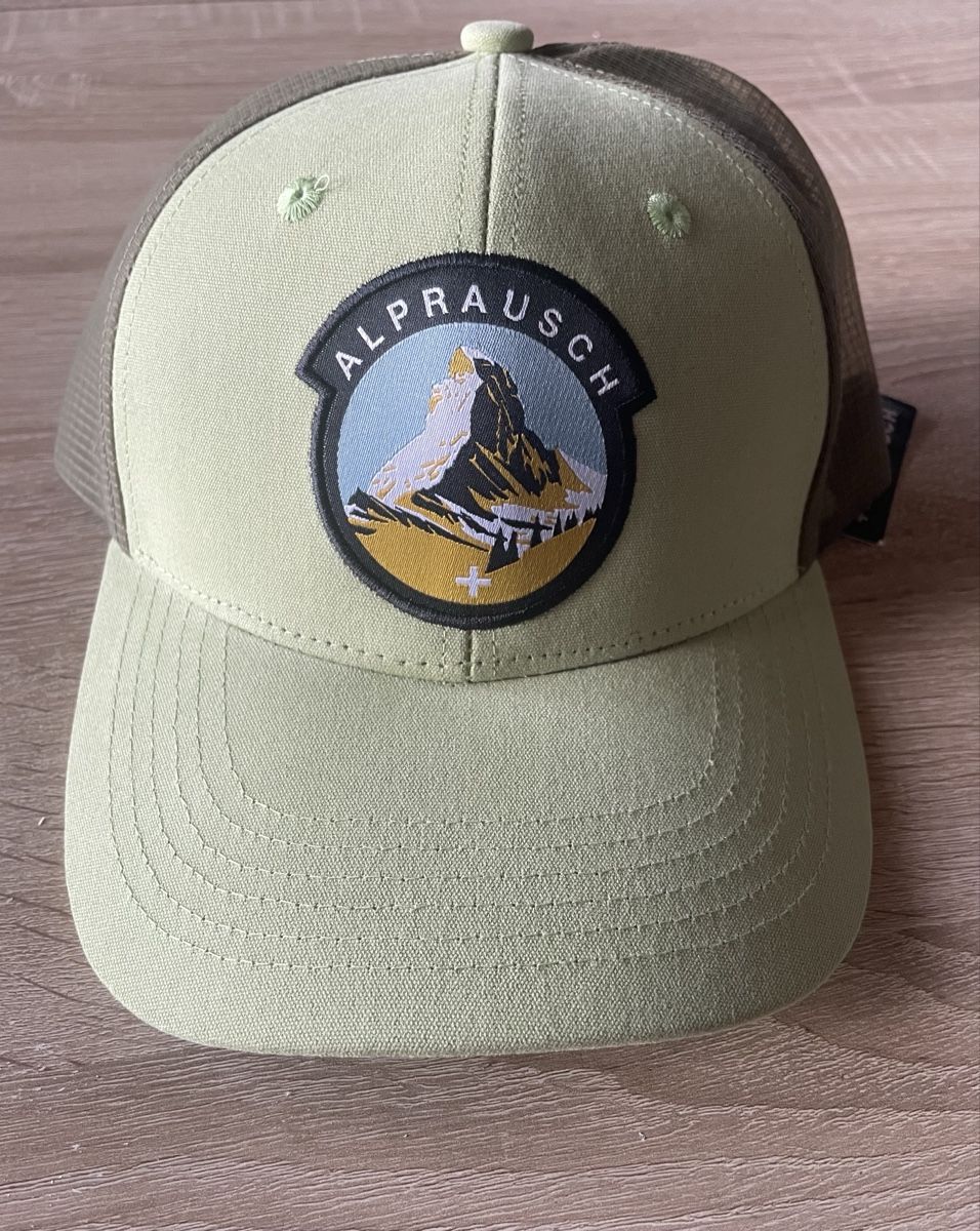 Alprausch Hüte, Mützen & Caps: Cappellino trucker verde con stemma Alprausch – Neu und originalverpackt aus Fully von thg_dcv9