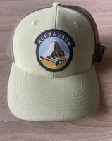 Cappellino trucker verde con stemma Alprausch