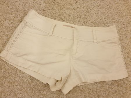 Short taille 27, GUESS jeans, blanc, lin, coton, spandex