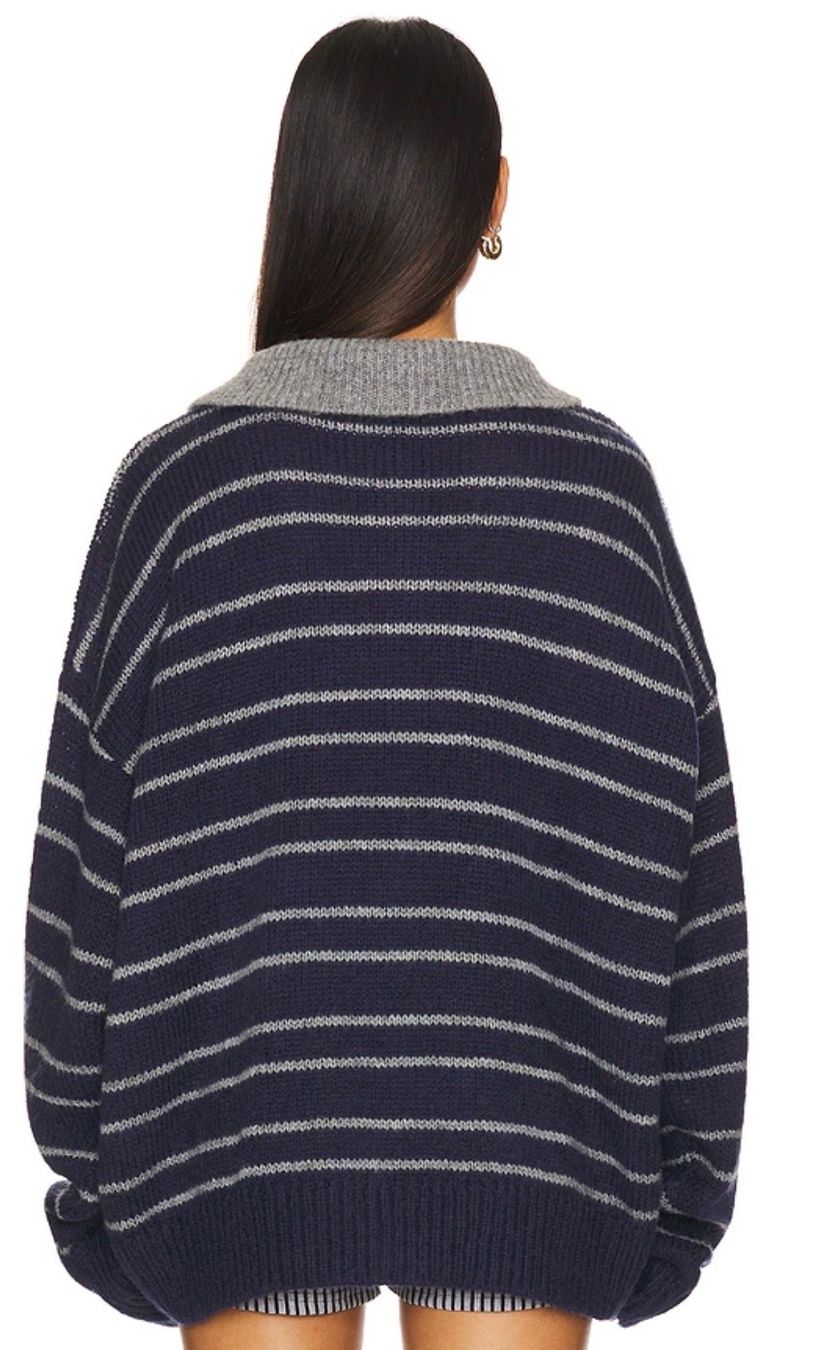 Pullover & Sweatshirts: Lioness Oversize Pullover Gr. S-M – Gebraucht aus Klingnau von Vdado 1