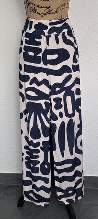 Lisa Style Hose, Gr. S/M, Sommer-Look, bequem! Neu