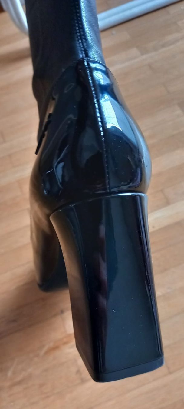 Scarpe per cavalli: Bottes en cuir noir - Christian Dior – Nuovo (secondo la descrizione) da Gland venduto da cla_z6x8 2